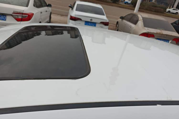 Used Kia K3S 2014 1.6L Manual GLS Roof