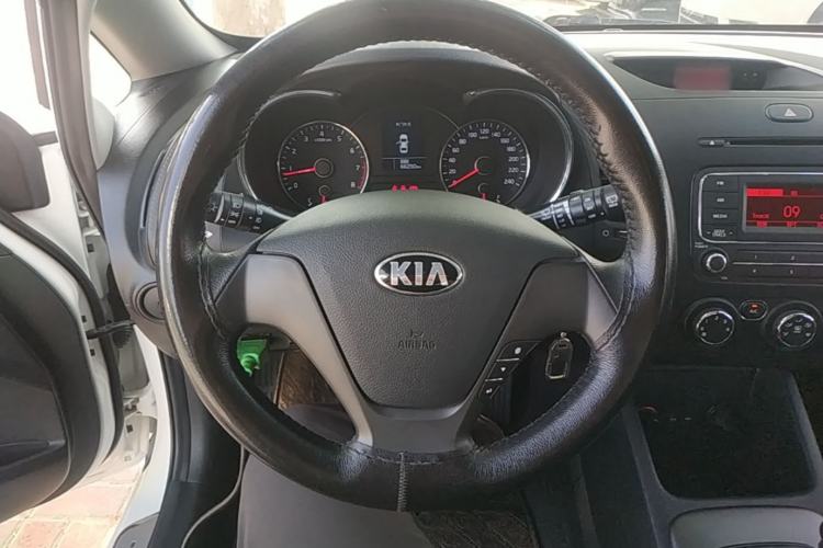 Used Kia K3S 2014 1.6L Manual GL Steering Wheel