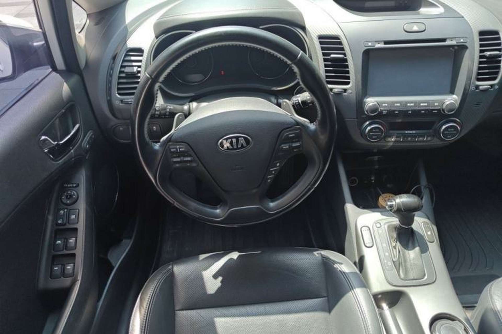 Used Kia K3S 2014 1.6L Automatic Premium Steering Wheel