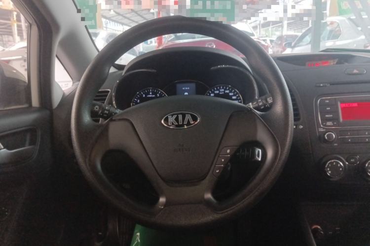 Used Kia K3S 2014 1.6L Automatic GL Steering Wheel