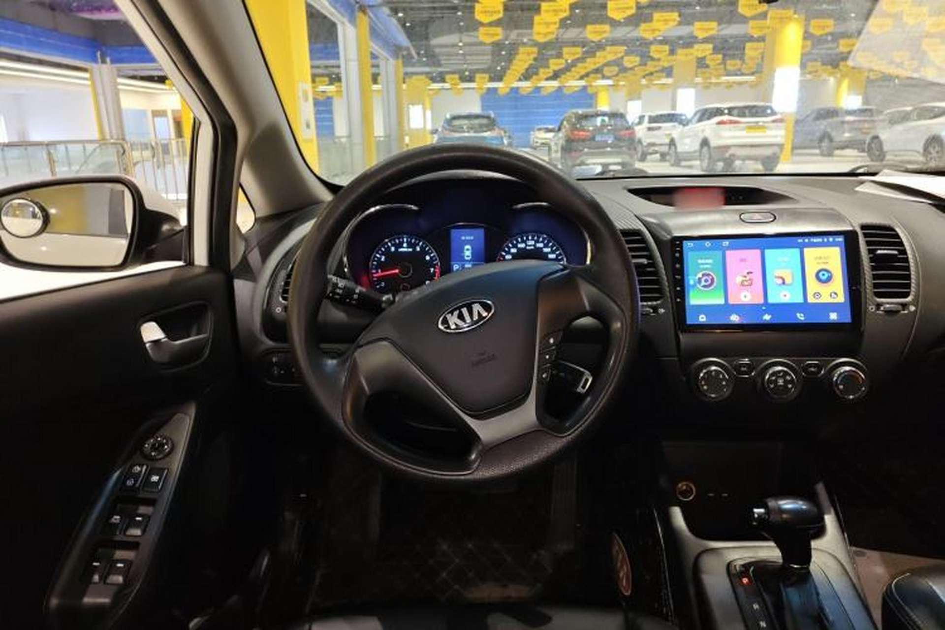 Used Kia K3S 2014 1.6L Automatic GL Steering Wheel