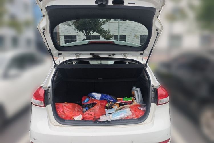 Used Kia K3S 2014 1.6L Automatic GLS Trunk