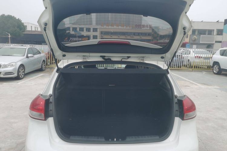 Used Kia K3S 2014 1.6L Automatic DLX Trunk
