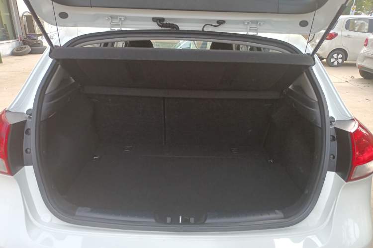 Used Kia K3S 2014 1.6L Automatic GL Trunk