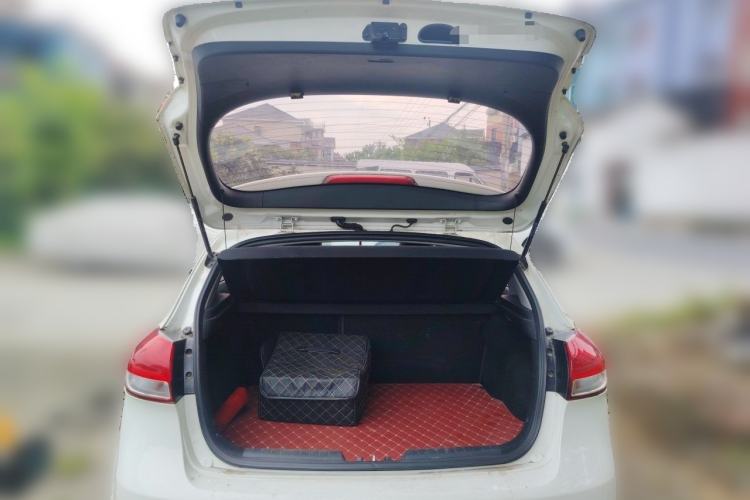 Used Kia K3S 2014 1.6L Automatic GLS Trunk