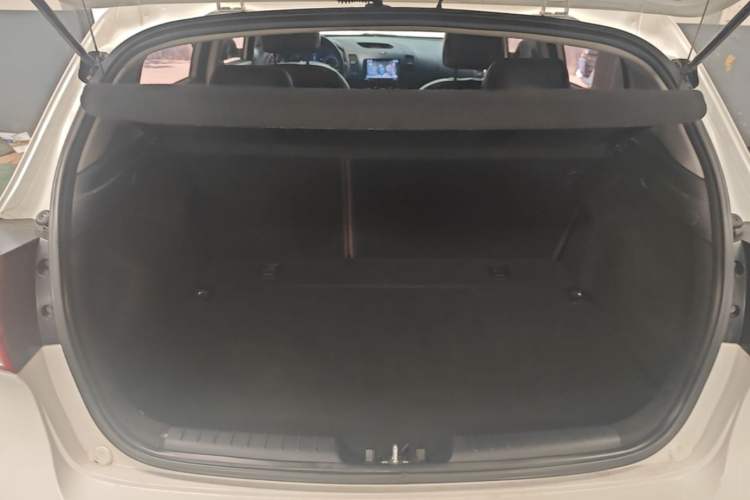 Used Kia K3S 2014 1.6L Manual GL Trunk