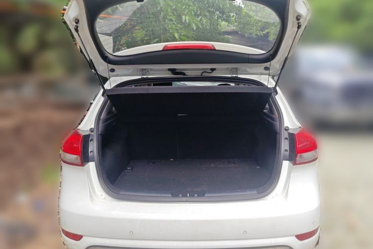 Used Kia K3S 2014 1.6L Automatic GLS Trunk