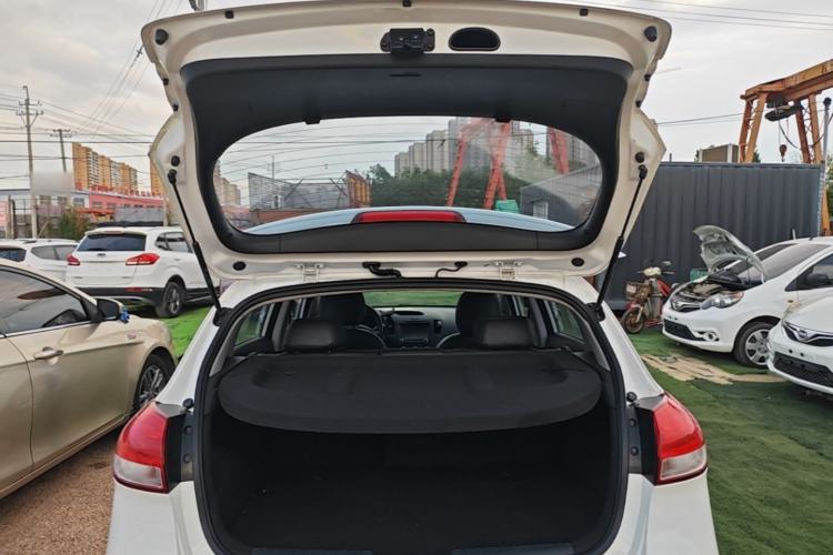 Used Kia K3S 2014 1.6L Automatic GLS Trunk