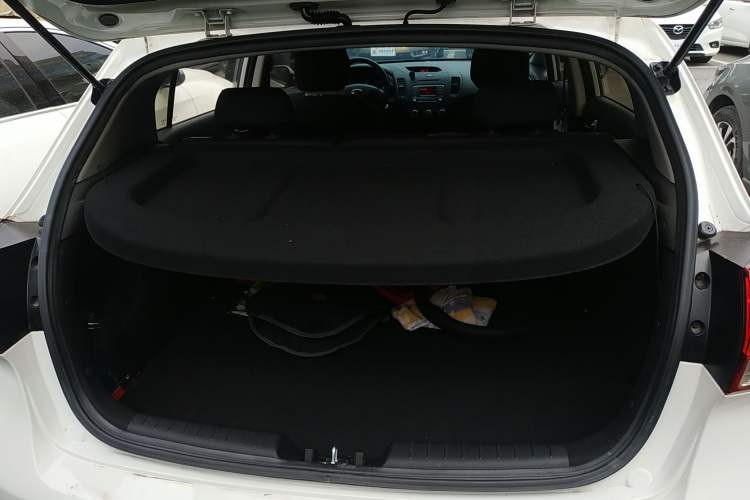 Used Kia K3S 2014 1.6L Automatic GL Trunk
