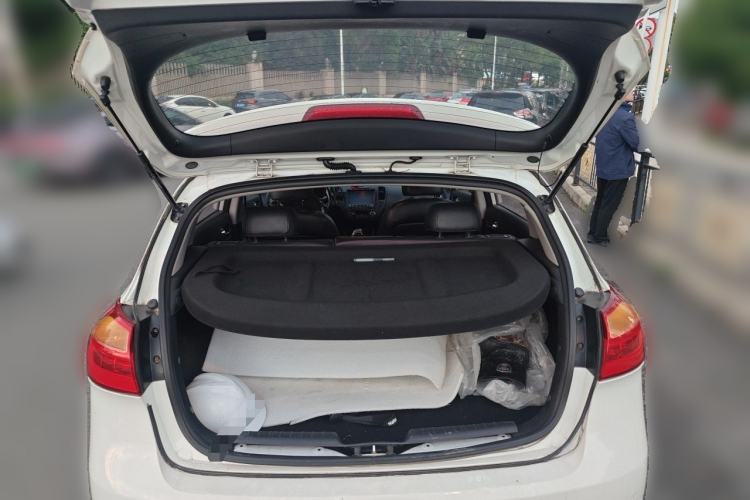 Used Kia K3S 2014 1.6L Automatic Premium Trunk