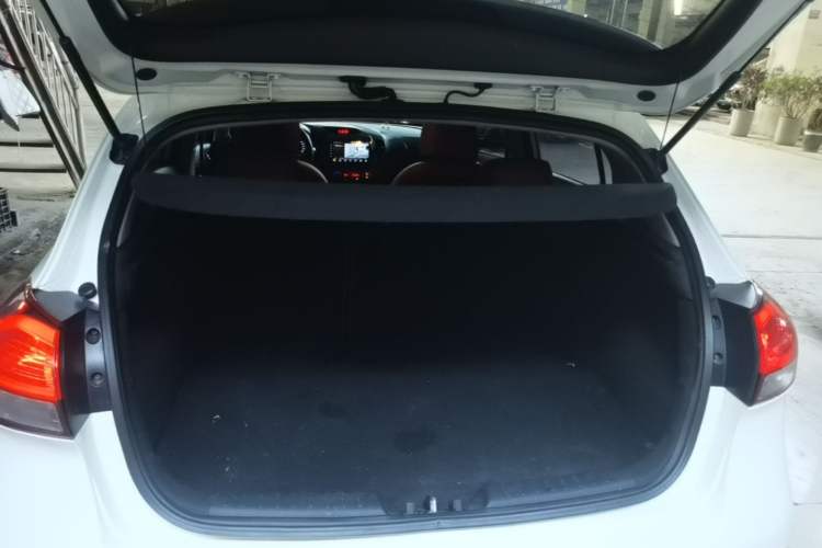 Used Kia K3S 2014 1.6L Automatic DLX Trunk