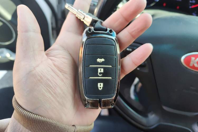 Used Kia K3S 2014 1.6L Automatic Premium Vehicle Key