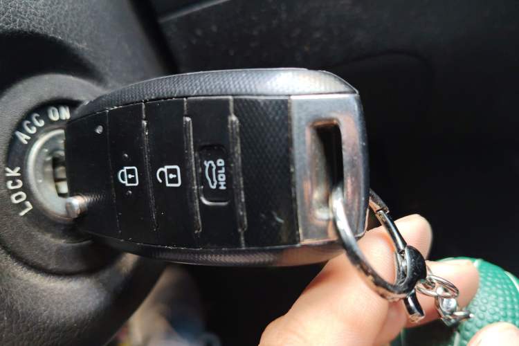 Used Kia K3S 2014 1.6L Manual GLS Vehicle Key