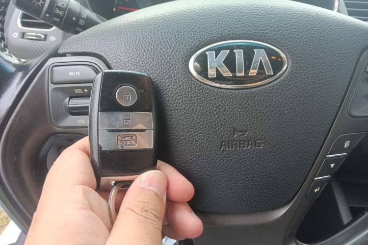 Used Kia K3S 2014 1.6L Automatic GLS Vehicle Key