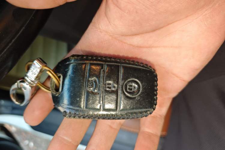 Used Kia K3S 2014 1.6L Automatic GLS Vehicle Key