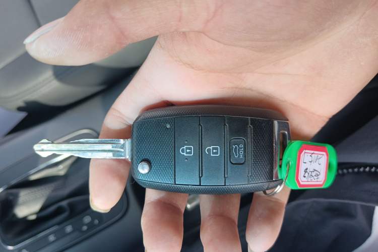 Used Kia K3S 2014 1.6L Automatic GL Vehicle Key