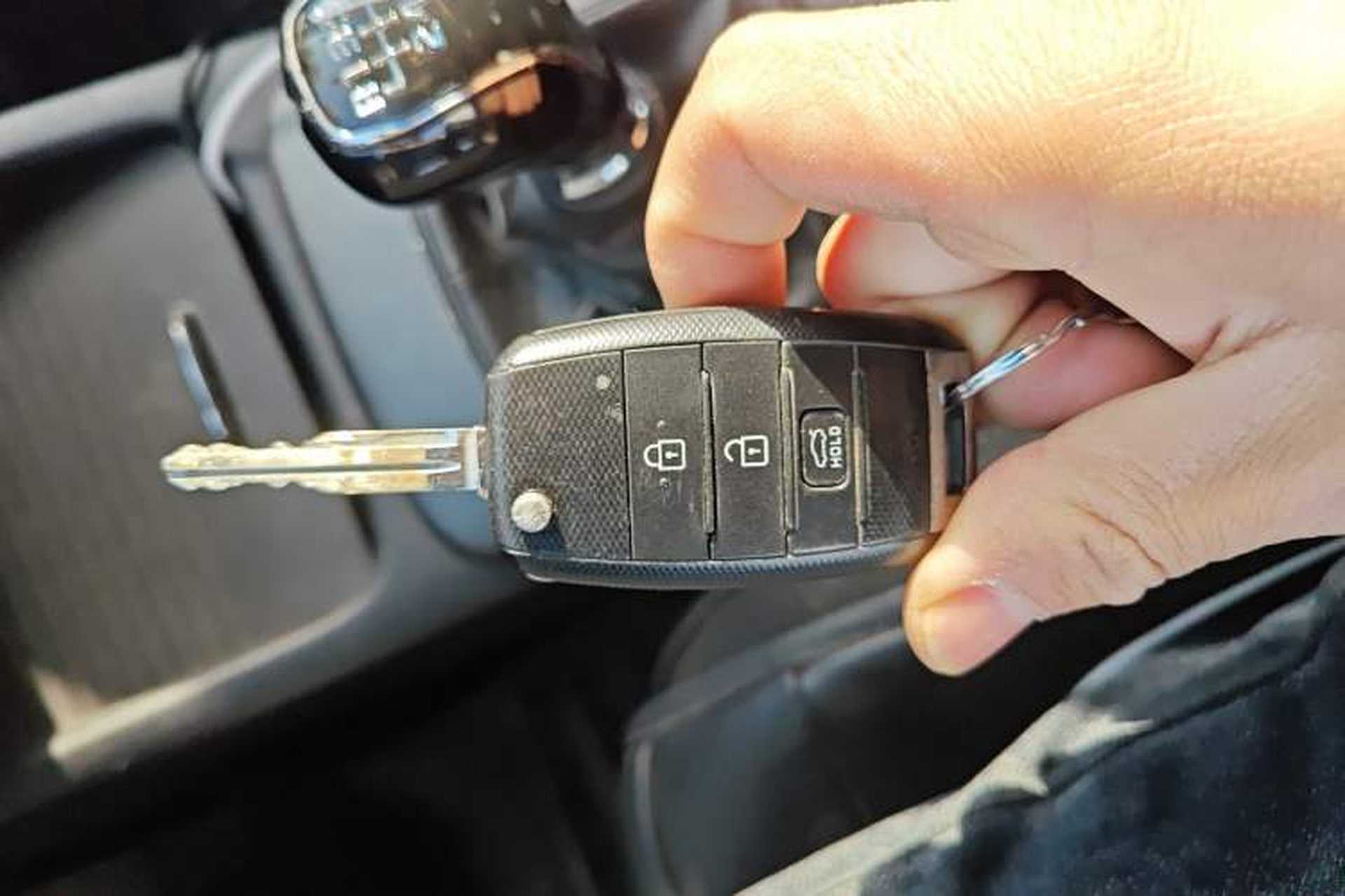 Used Kia K3S 2014 1.6L Manual GLS Vehicle Key