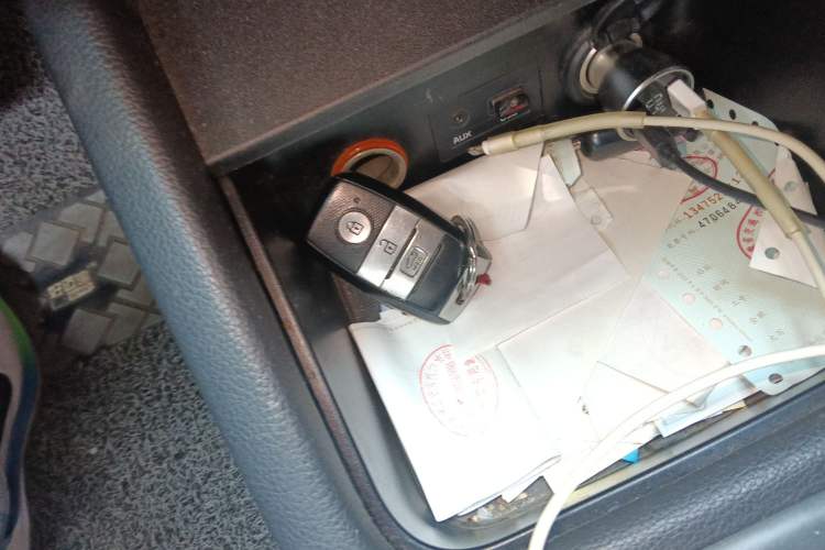 Used Kia K3S 2014 1.6L Automatic GLS Vehicle Key