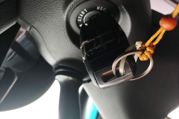 Used Kia K3S 2014 1.6L Automatic GL Vehicle Key