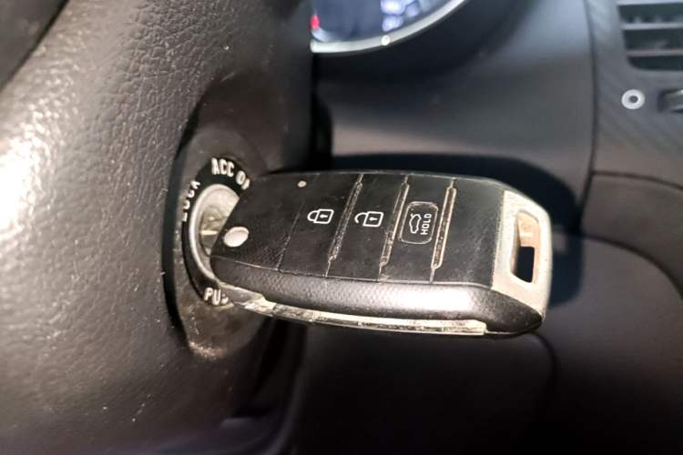 Used Kia K3S 2014 1.6L Automatic GL Vehicle Key