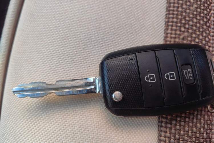 Used Kia K3S 2014 1.6L Automatic GL Vehicle Key