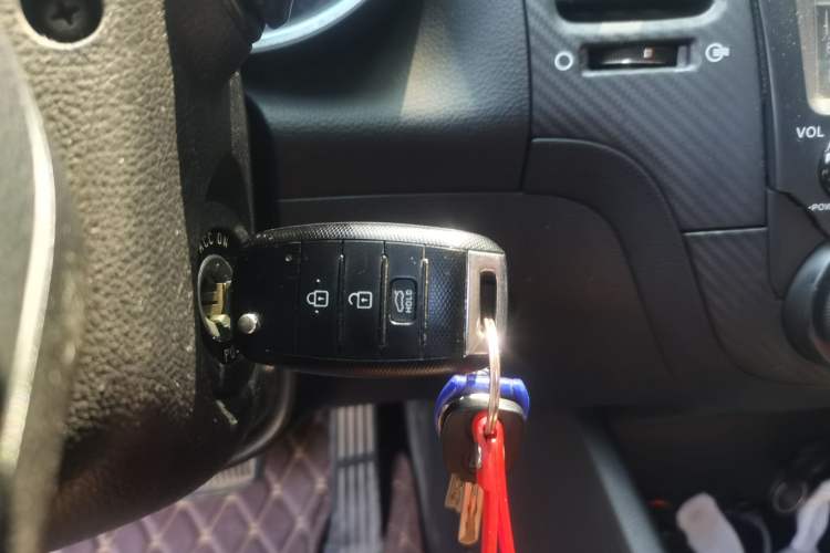 Used Kia K3S 2014 1.6L Automatic GL Vehicle Key