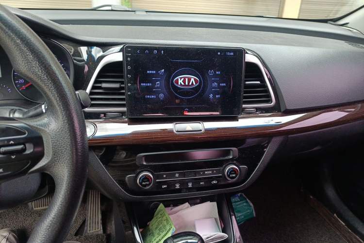 Used Kia K4 2014 1.8L Automatic GLS Audio And AC Panel