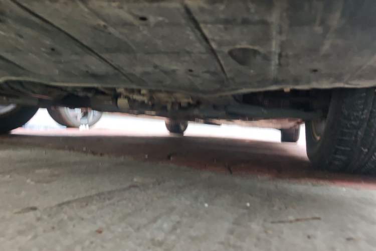 Used Kia K4 2014 1.8L Automatic GLS Chassis Front Left