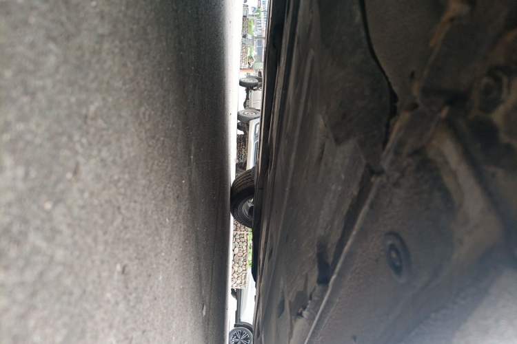 Used Kia K4 2014 1.8L Automatic GLS Chassis Front Left