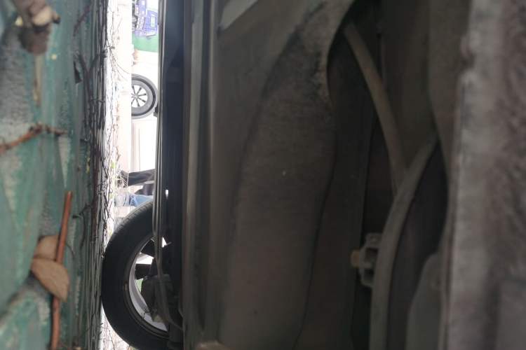 Used Kia K4 2014 1.8L Automatic DLX Chassis Rear Left