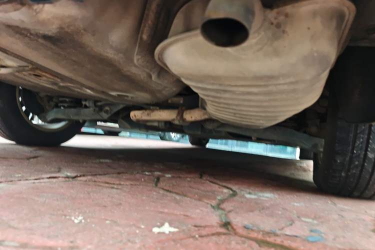 Used Kia K4 2014 1.8L Automatic GLS Chassis Rear Right