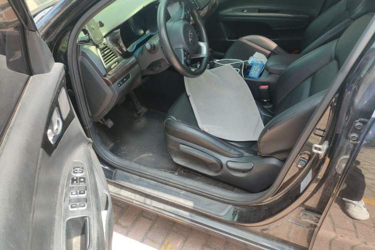 Used Kia K4 2014 1.8L Automatic GLS Driver Seat