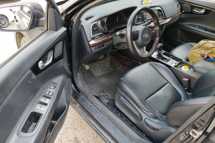 Used Kia K4 2014 1.8L Automatic GLS Driver Seat
