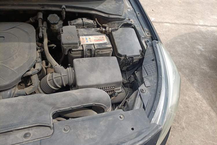 Used Kia K4 2014 1.8L Automatic GLS Engine Bay Left