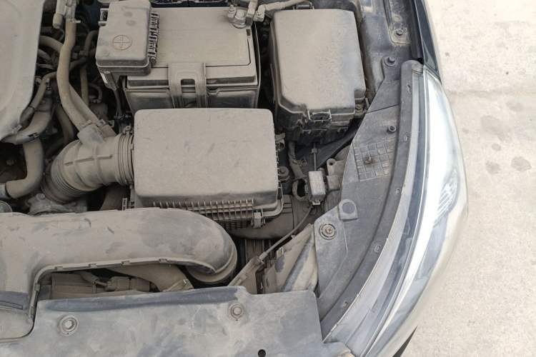 Used Kia K4 2014 1.8L Automatic GLS Engine Bay Left