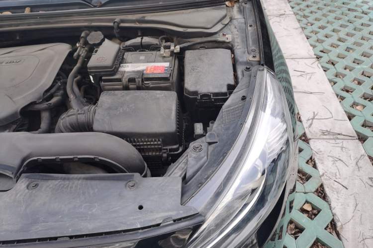 Used Kia K4 2014 1.8L Automatic DLX Engine Bay Left