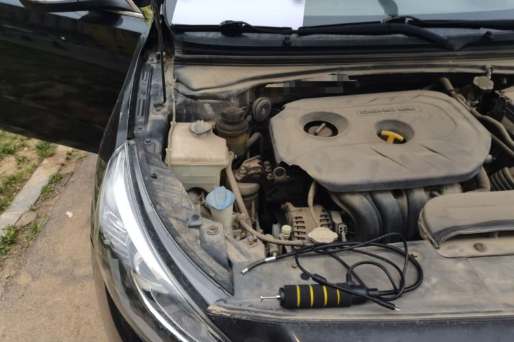 Used Kia K4 2014 1.8L Automatic GLS Engine Bay Right
