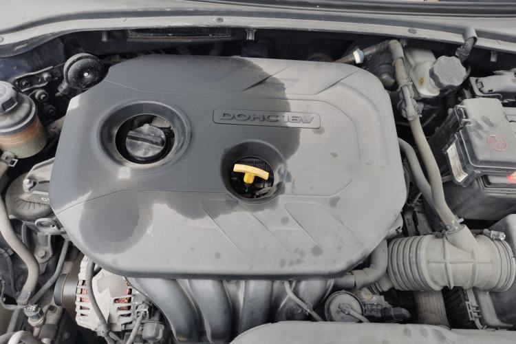 Used Kia K4 2014 1.8L Automatic GLS Engine Bay