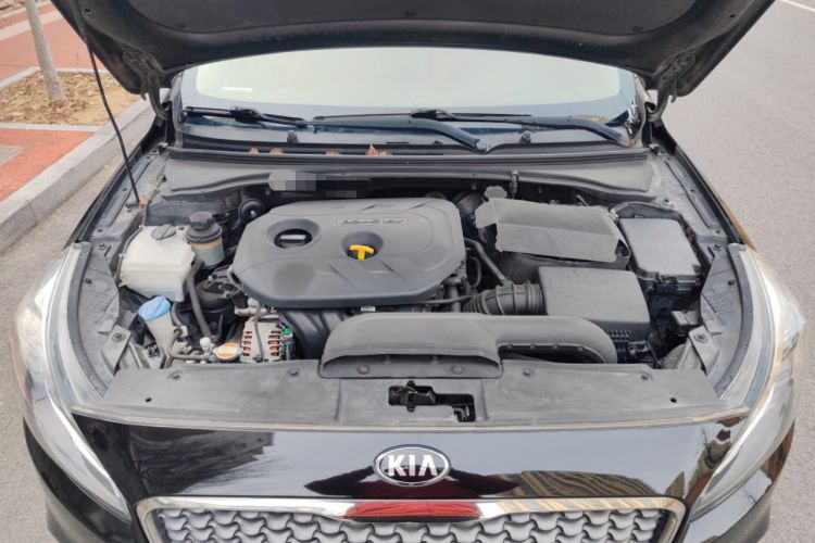 Used Kia K4 2014 1.8L Manual GL Engine Bay