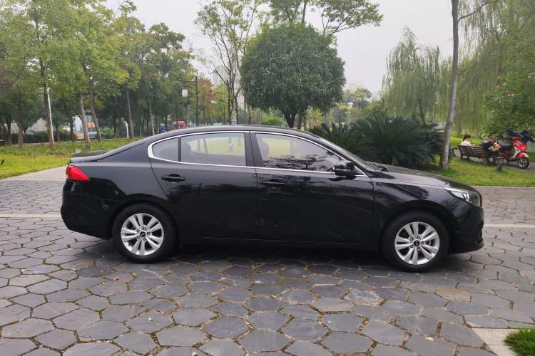 Used Kia K4 2014 1.8L Manual GL Exterior 2