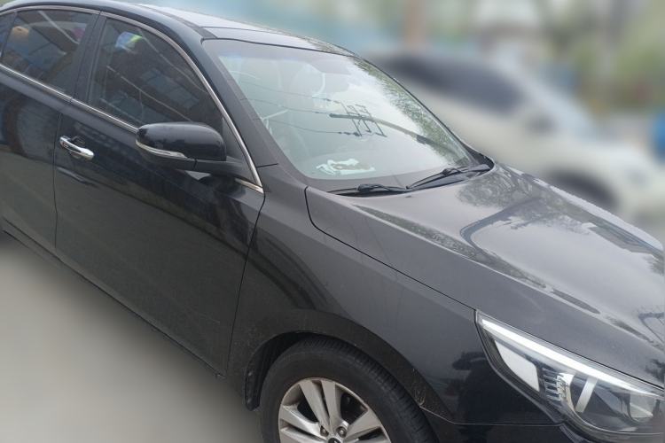Used Kia K4 2014 1.8L Automatic GLS Front Right 45 Deg