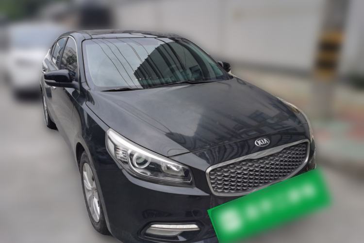 Used Kia K4 2014 1.8L Automatic GLS Front Right 45 Deg
