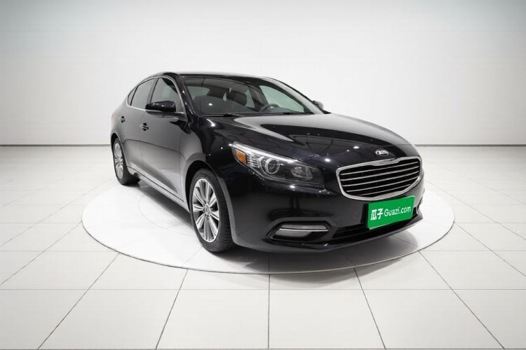 Used Kia K4 2014 1.8L Automatic DLX Front Right 45 Deg