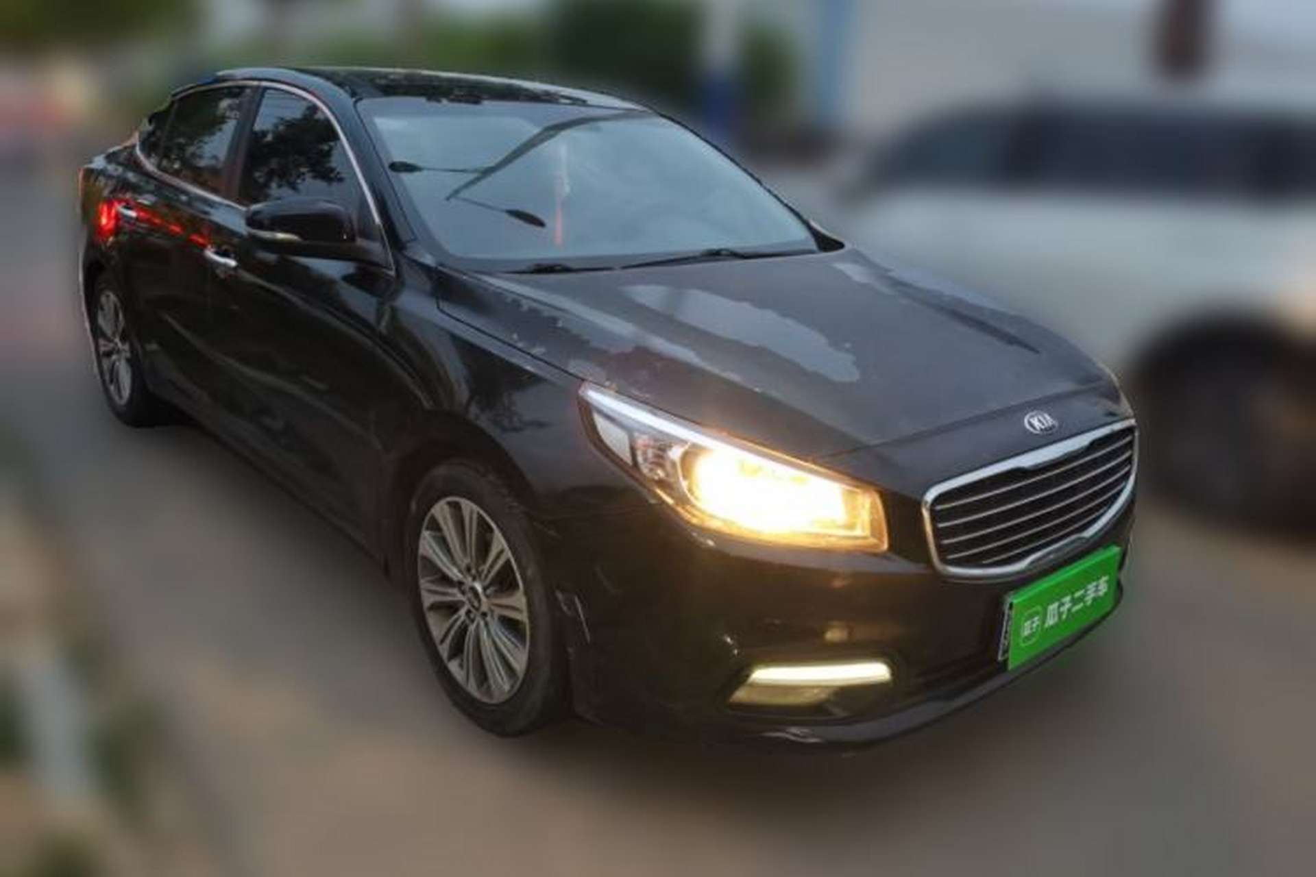Used Kia K4 2014 1.8L Automatic GLS Front Right 45 Deg