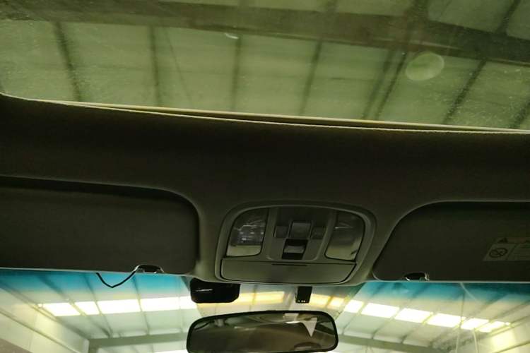 Used Kia K4 2014 1.8L Automatic DLX Headliner