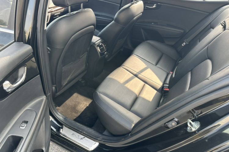 Used Kia K4 2014 1.8L Automatic GLS Interior 6