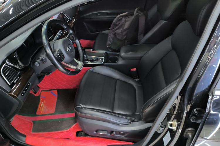 Used Kia K4 2014 1.8L Automatic DLX Left Front Seat