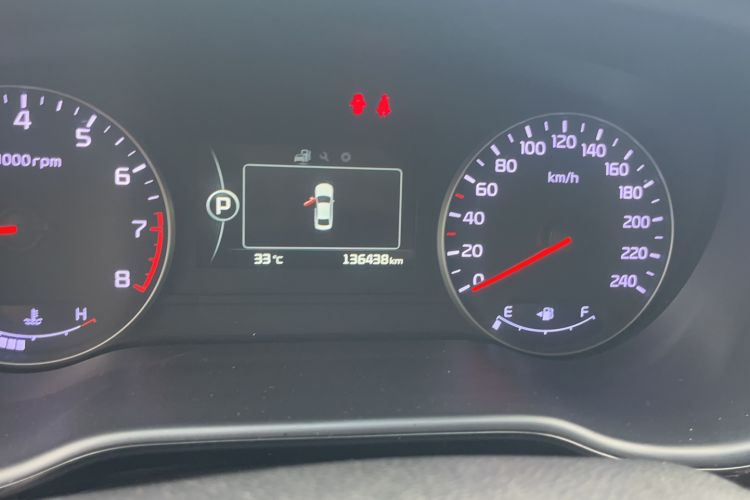 Used Kia K4 2014 1.8L Automatic DLX Odometer Close Up