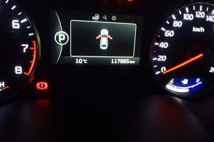 Used Kia K4 2014 1.8L Automatic DLX Odometer Close Up