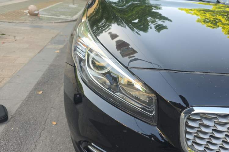 Used Kia K4 2014 1.8L Automatic GLS Right Front Headlight